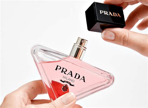 Prada Paradoxe Eau de Parfum Review – Escentual